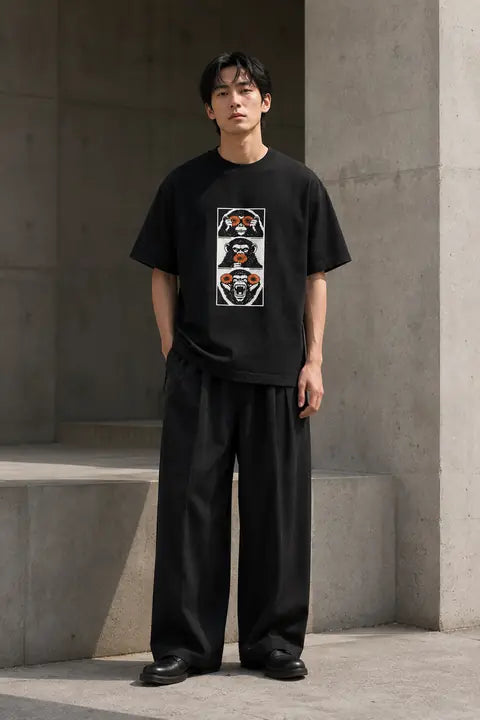 176cmのモデルがNo Evil Tee Lサイズを着用
